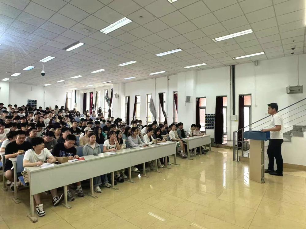 990250b41e9244d3ac792b84c7afa922.png 7302fc95b96d1d7a90bdc2f42a2b2c59.png